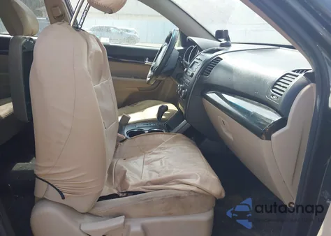 2011 Kia Sorento Lx V6 из США, поврежденный, VIN 5XYKT4A22BG142113